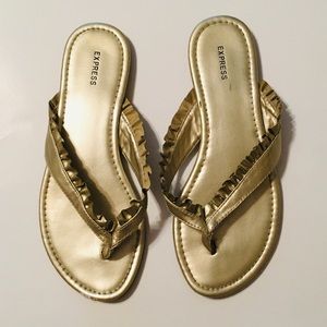 Express gold sandals size 8